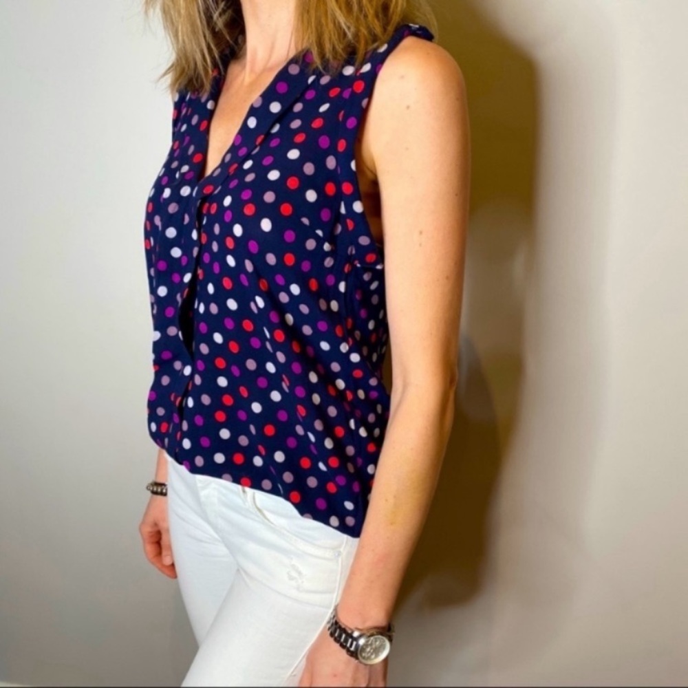 ⭐️2/$35⭐️ Splendid Colourful Sleeveless Polka Dot Split-Neck Tank Top